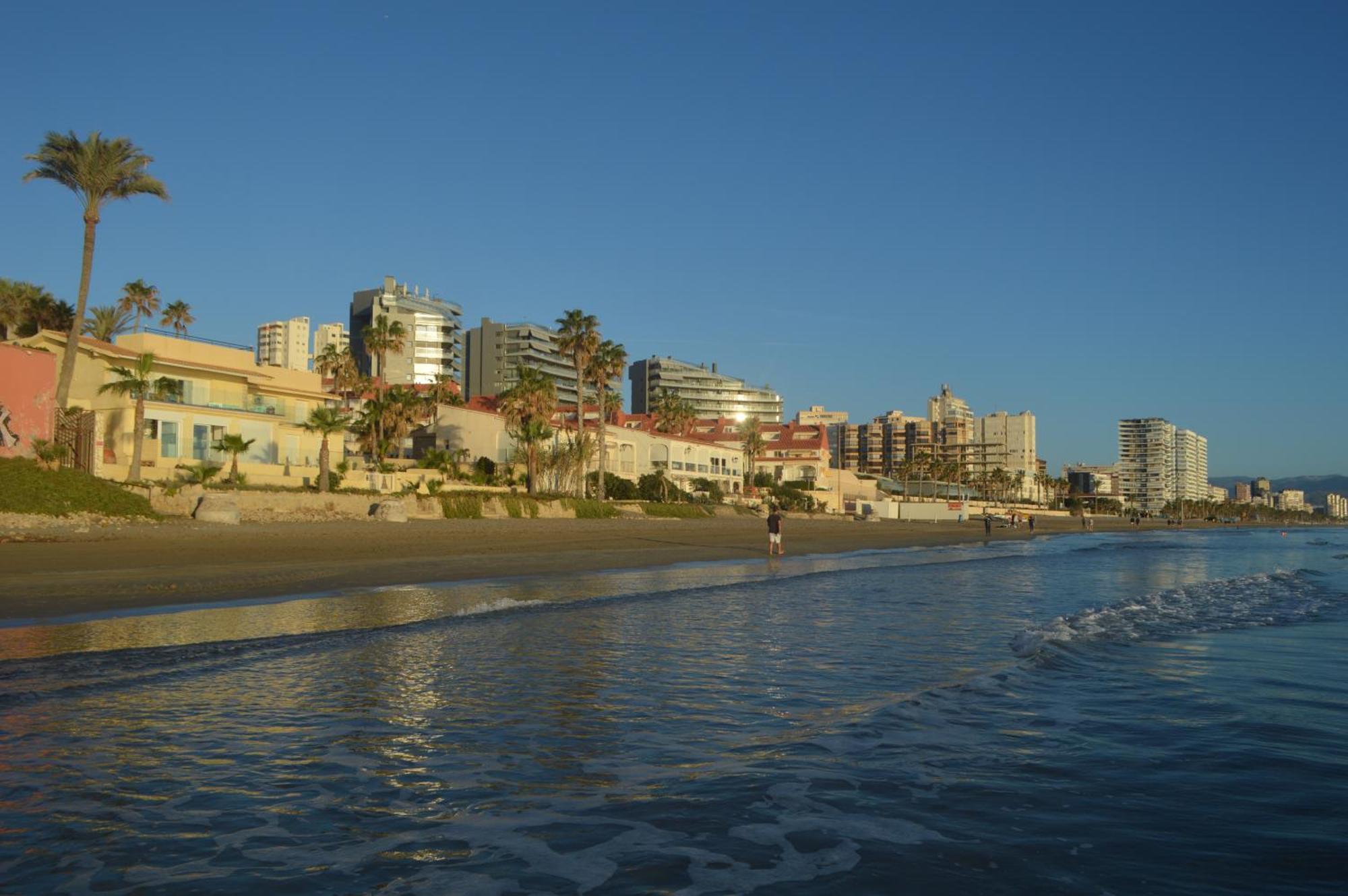 Excepcional Apartamento Loft A Pie De Playa En Chalet Roquetes Αλικάντε Εξωτερικό φωτογραφία