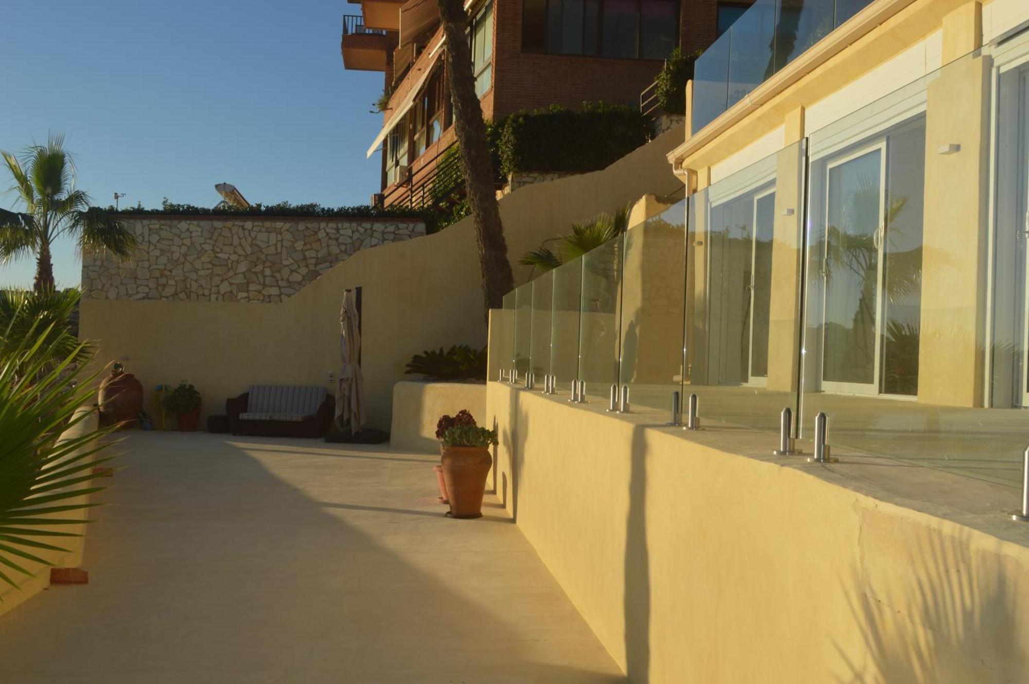 Excepcional Apartamento Loft A Pie De Playa En Chalet Roquetes Αλικάντε Εξωτερικό φωτογραφία